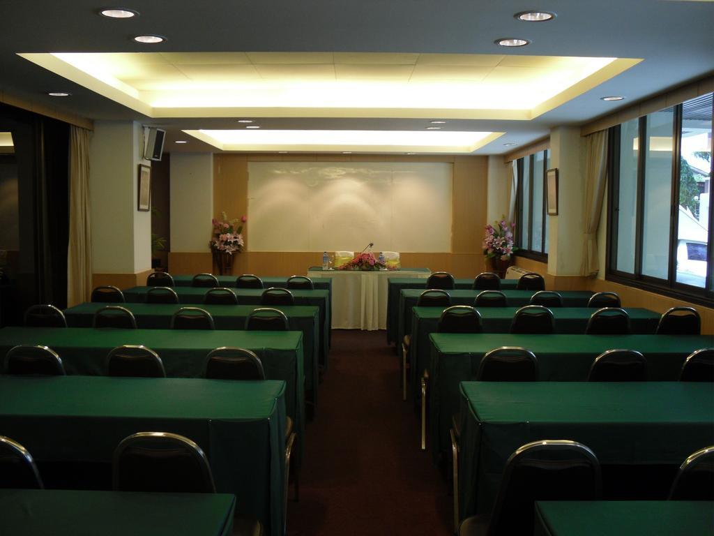 P Park Residence Charansanitwong Bangkok Dış mekan fotoğraf