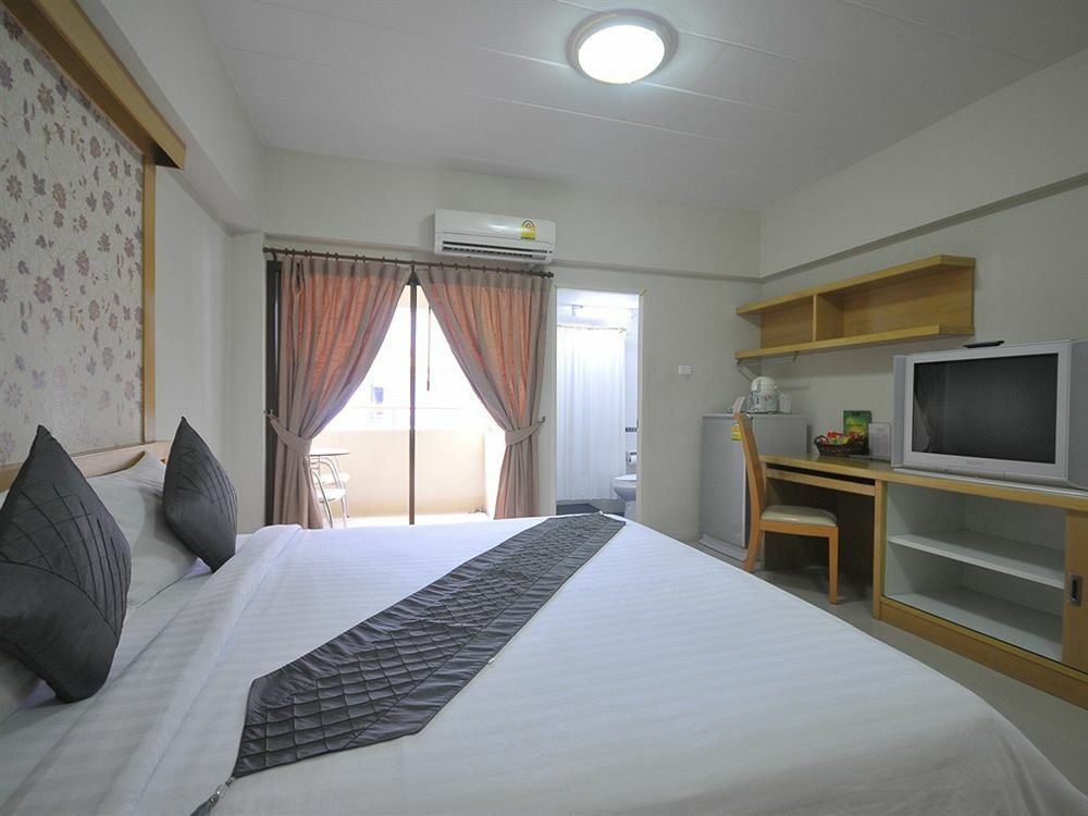 P Park Residence Charansanitwong Bangkok Dış mekan fotoğraf